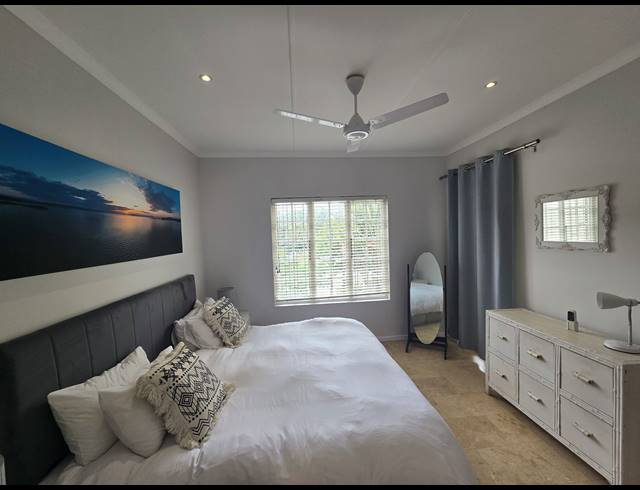 3 BEDROOM APARTMENT TO LET IN BALLITO CENTRAL